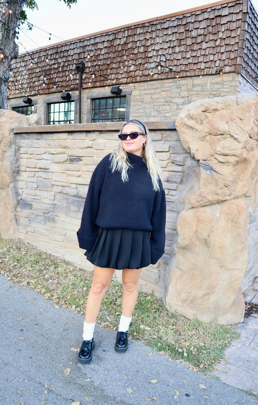 Balloon Woven Mini Skirt