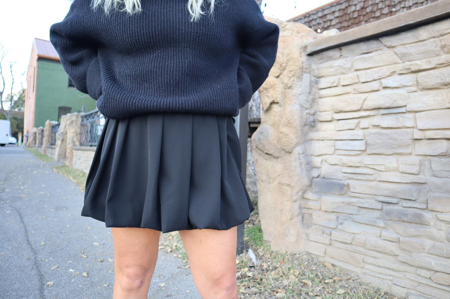 Balloon Woven Mini Skirt